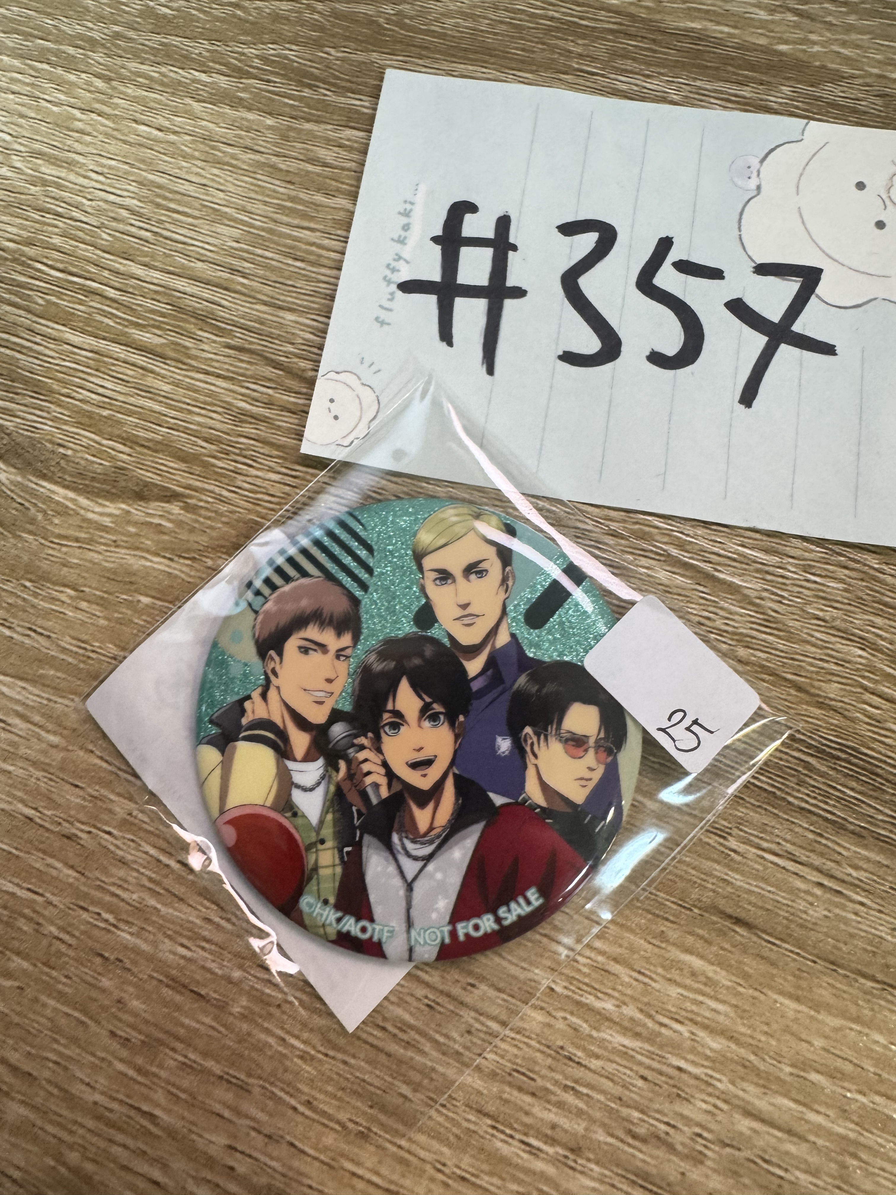 進擊的巨人 4人 襟章#357