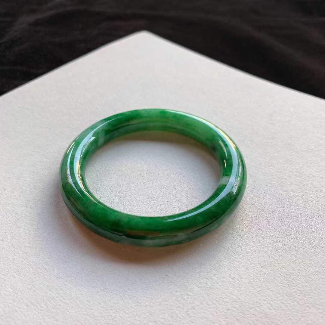 翡翠辣陽綠圓條手鐲,天然翡翠A玉, 緬甸玉, Jade, Jadeite