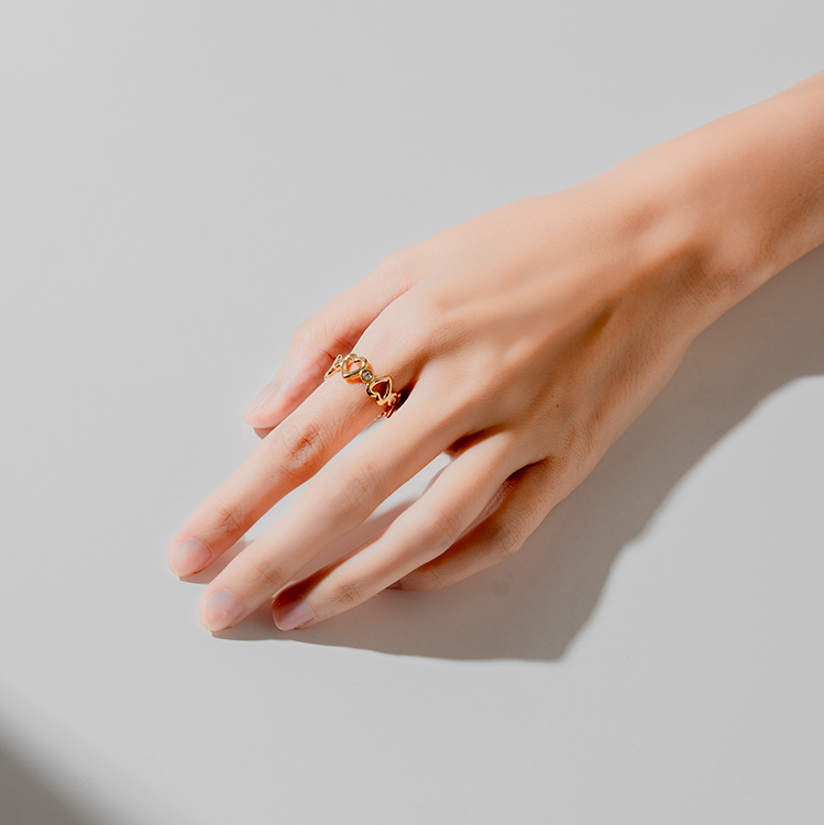 miramira微光｜鏤空心連心戒指A1912-金96706