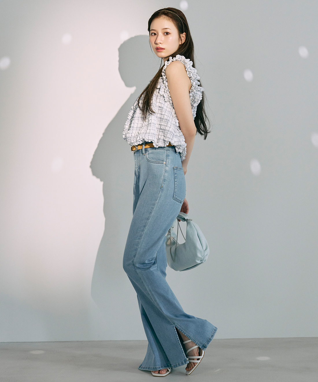 [預購] 折扣LILLIAN CARAT 下擺開衩牛仔微喇叭褲