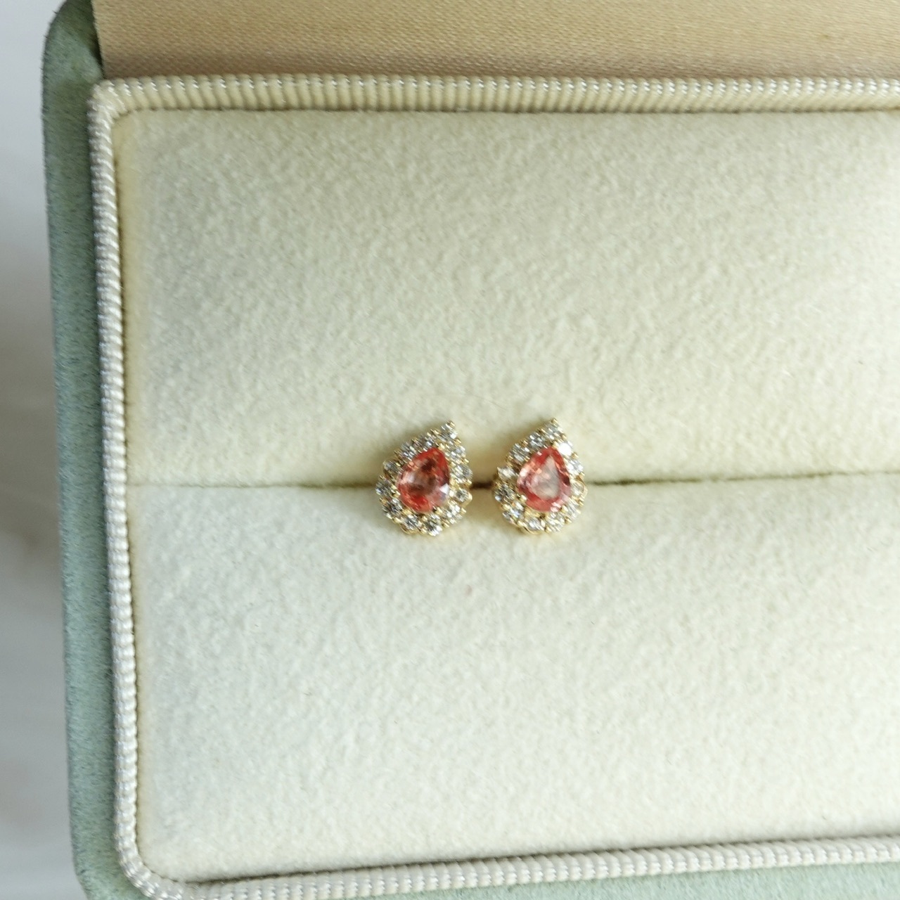 18K金水滴形Padparadscha鑽石復古耳釘 - 日落色