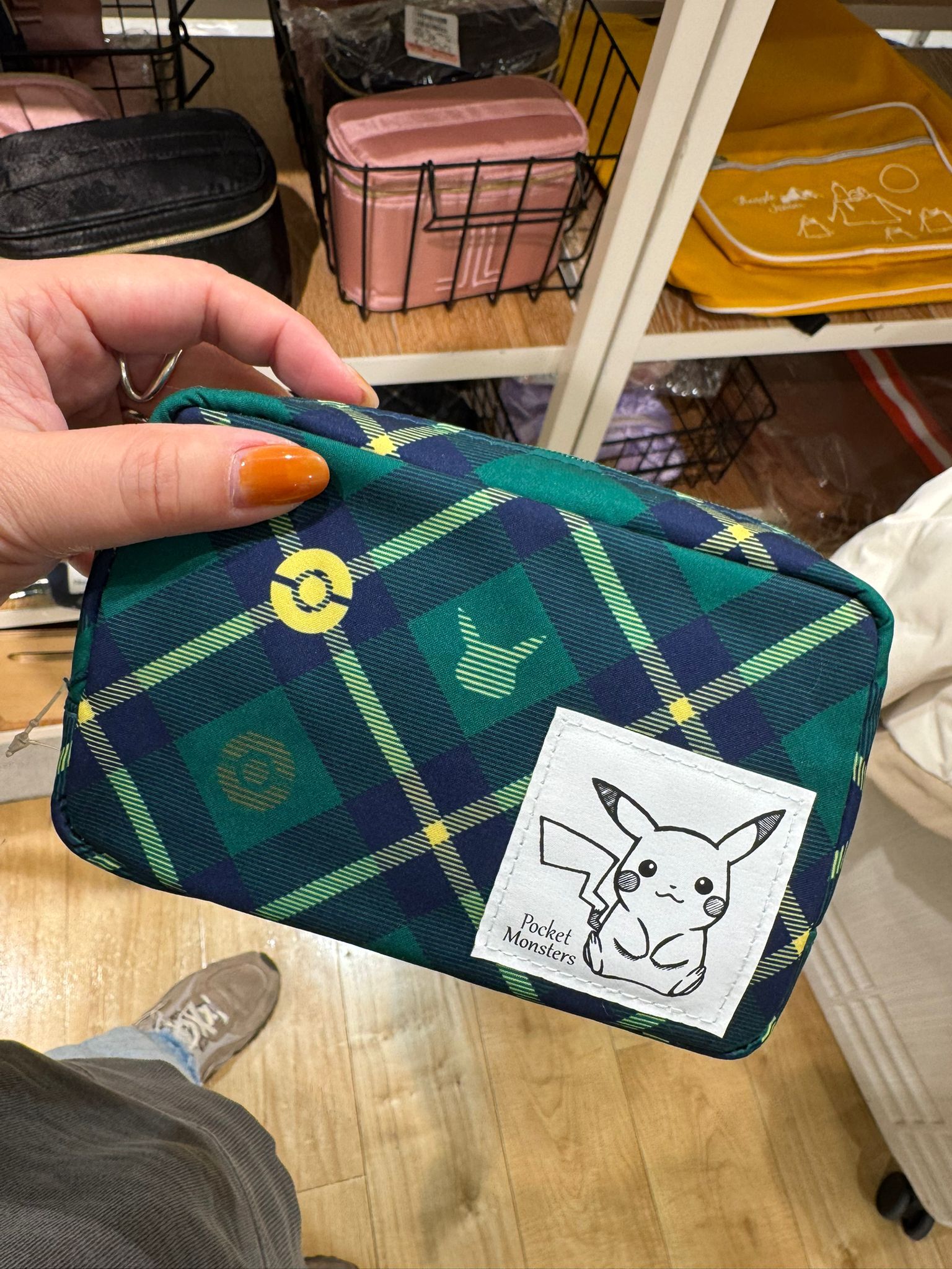 260105 Pocket Mon 化妝包