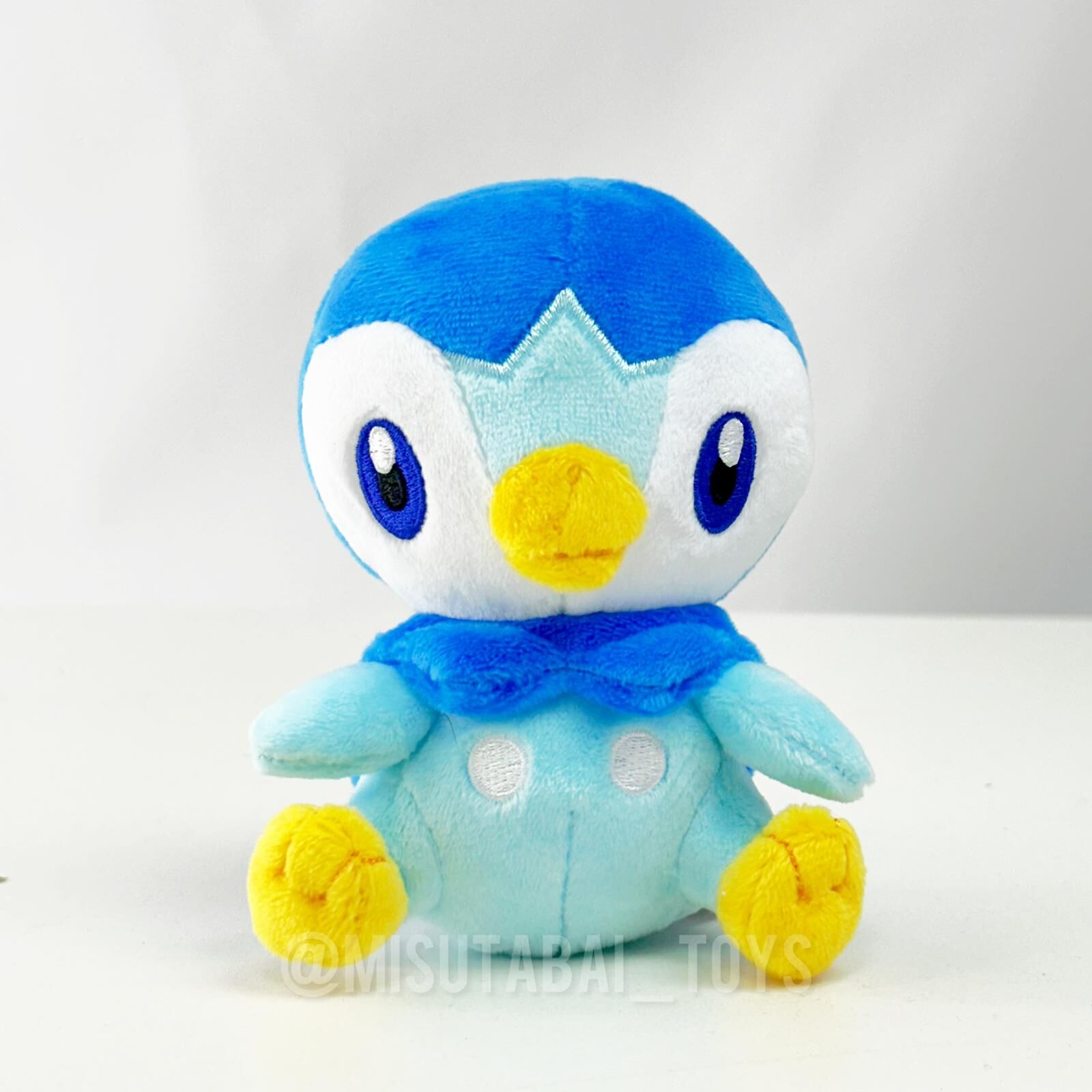 Pokemon Plush fit Piplup