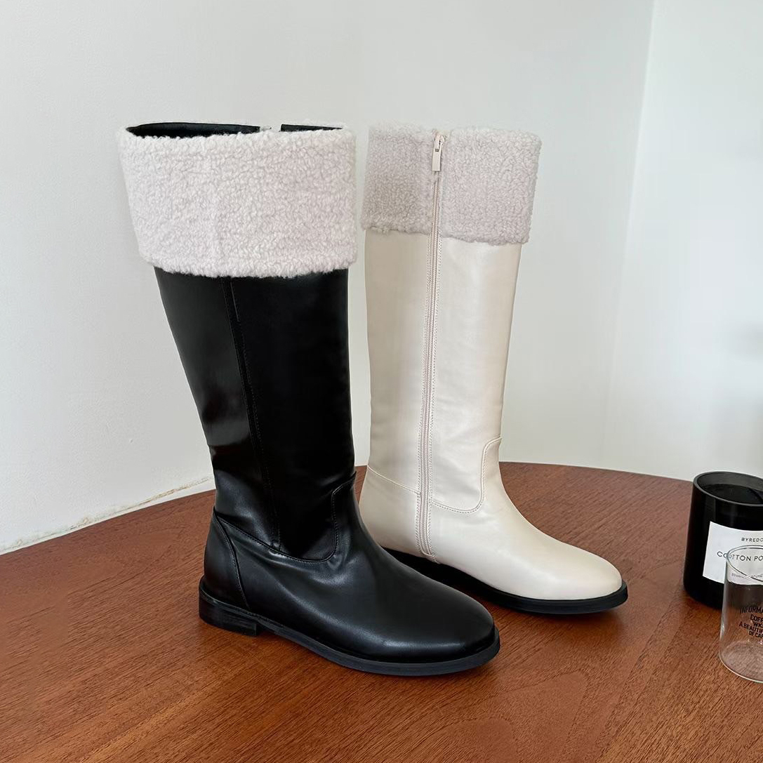 可愛白色QQ毛拼接感膝下低跟長靴 / 2色