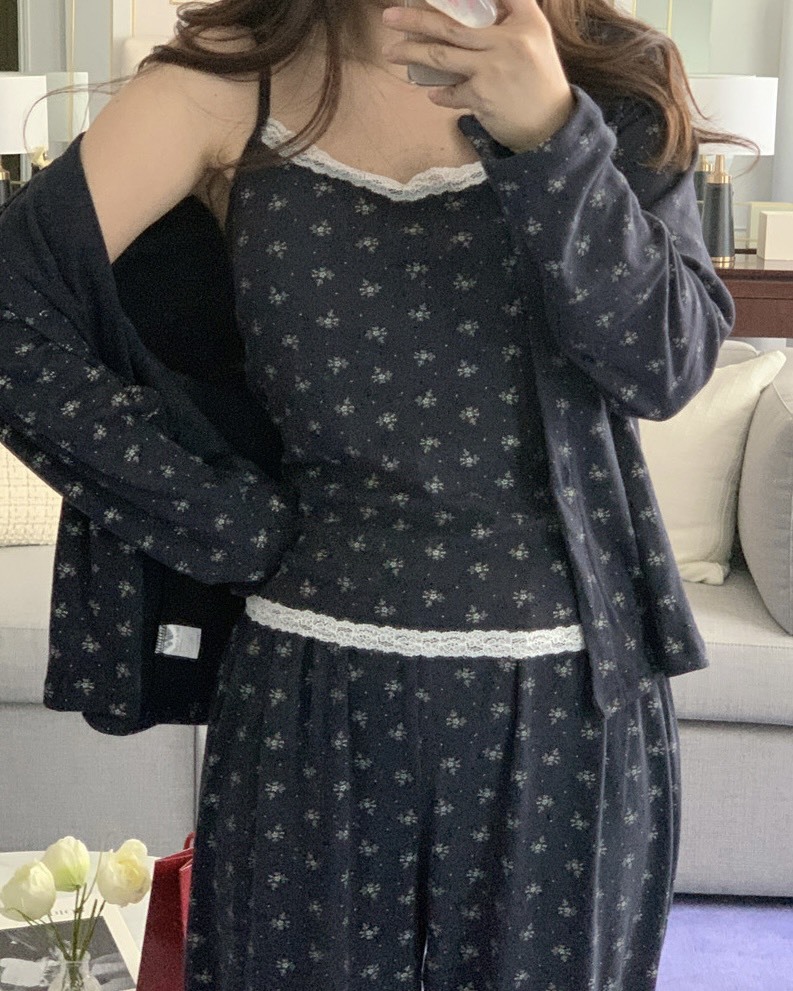 <限時折扣💥> 韓國 小眾 設計師 品牌 親膚 小碎花 三件組套裝 睡衣 睡褲 兩色