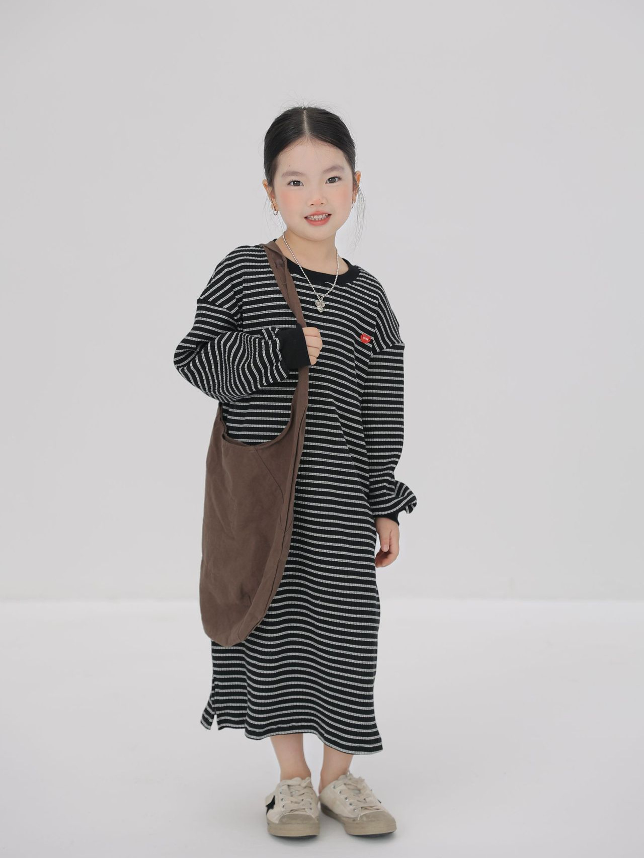 條紋愛心刺繡長版洋裝(90-150/F)