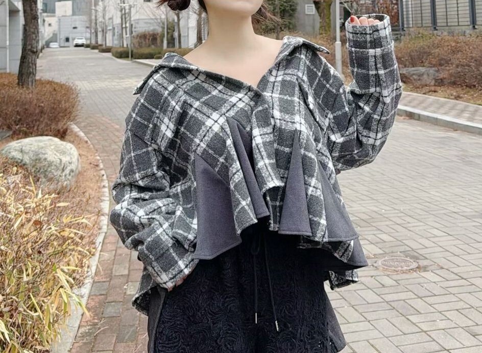 EY03 羊毛30 胸 52 長 21 $599 (一口價)