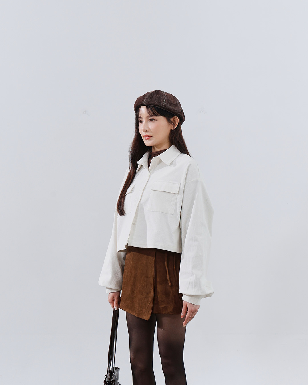 Corduroy single-pocket cropped shirt, available in two colors.【01025713】in stock+pre-order