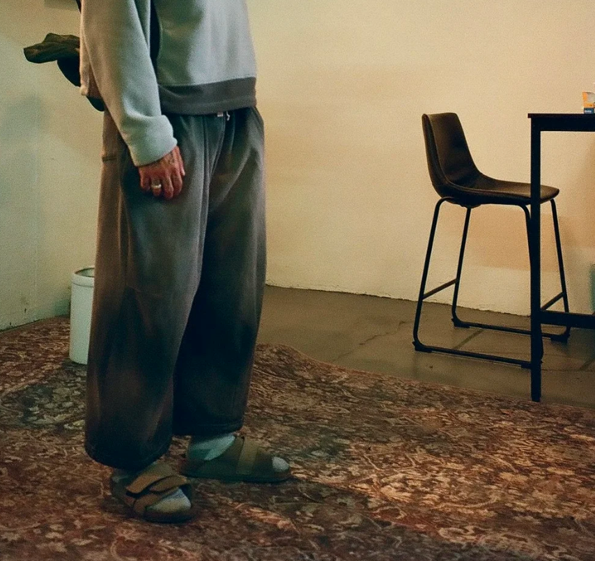 [現貨]MOOJIMOOJI SWEATPANTS 04 | AGED OLIVE GREEN