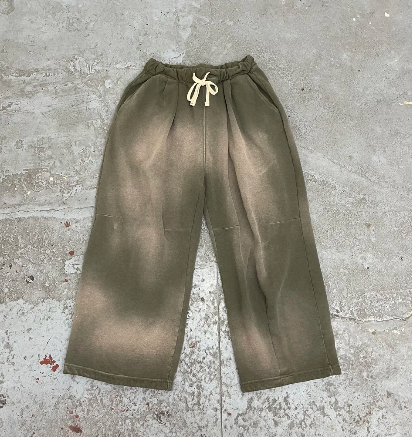 [現貨]MOOJIMOOJI SWEATPANTS 04 | AGED OLIVE GREEN