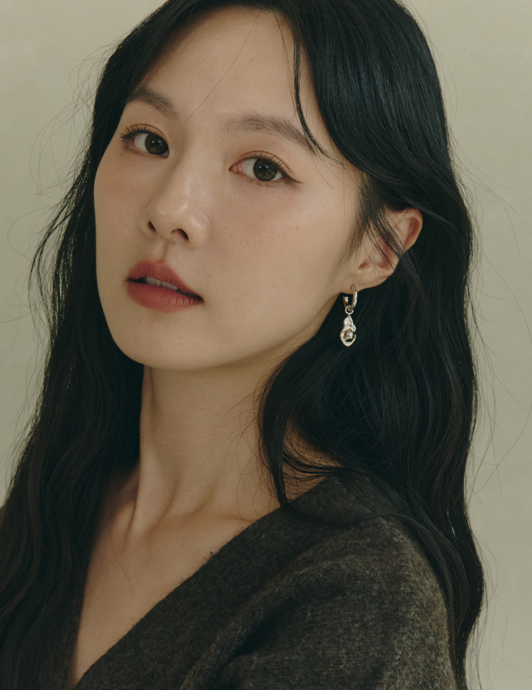 熔岩感水珠C圈耳環（銀色）