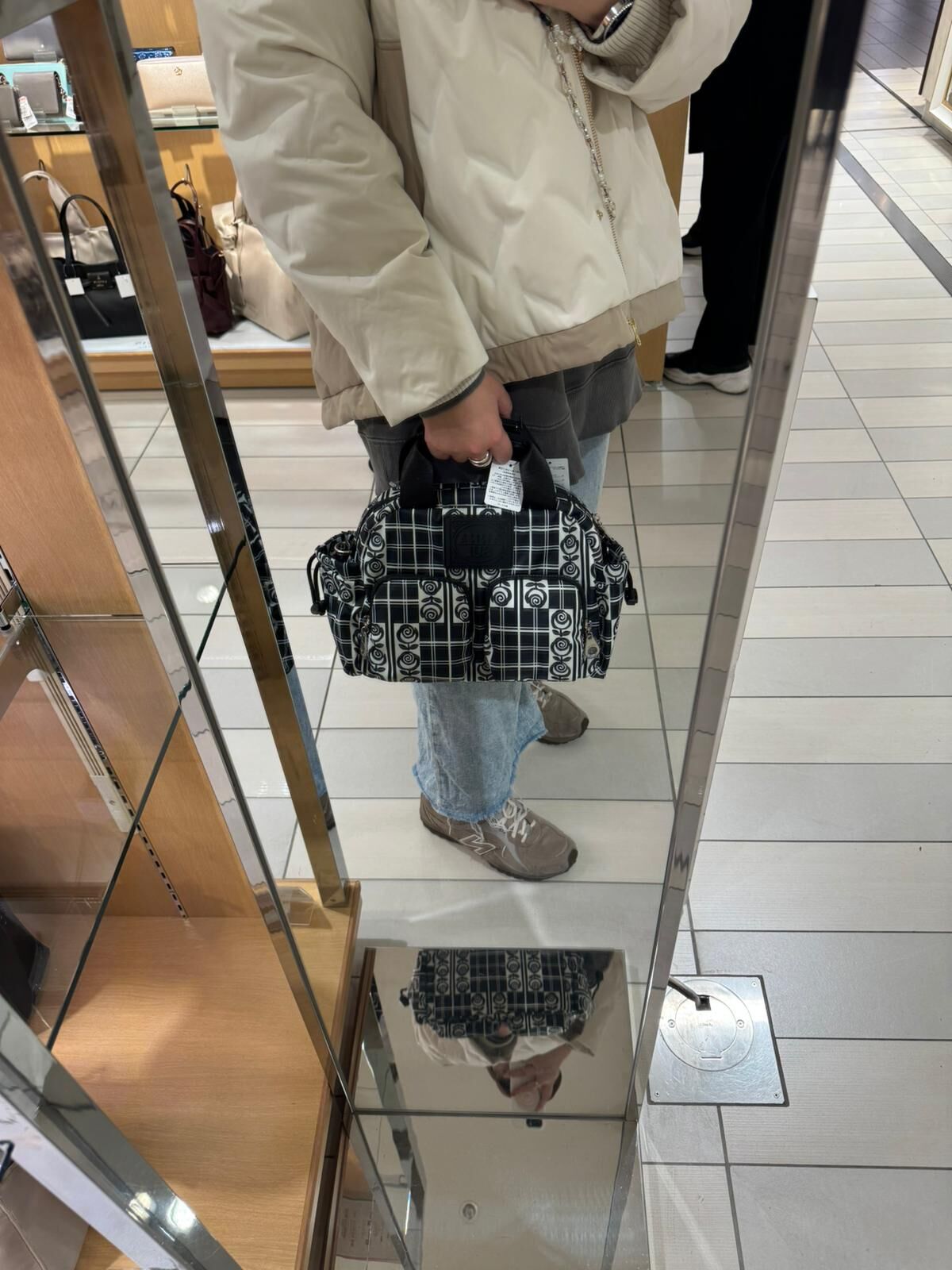 260105 Anna Sui 玫瑰格紋手挽袋