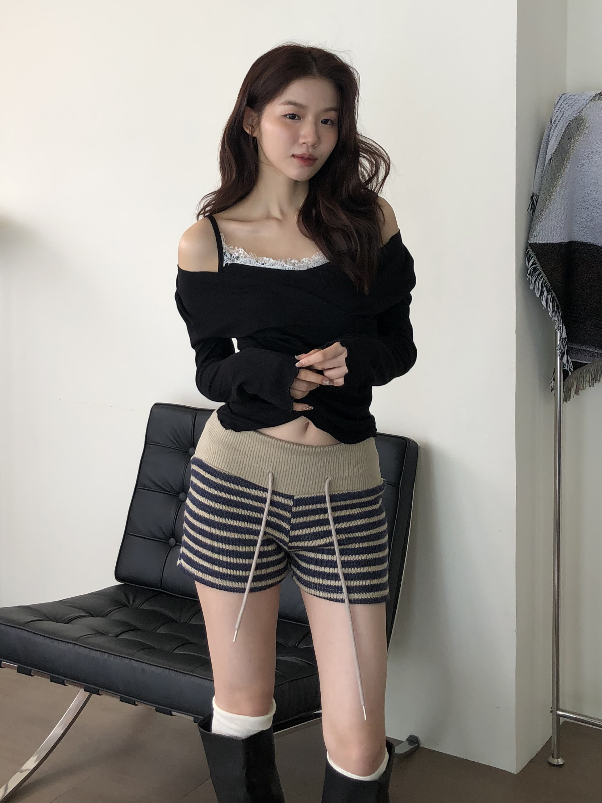 Striped Wool Short Pants #短褲