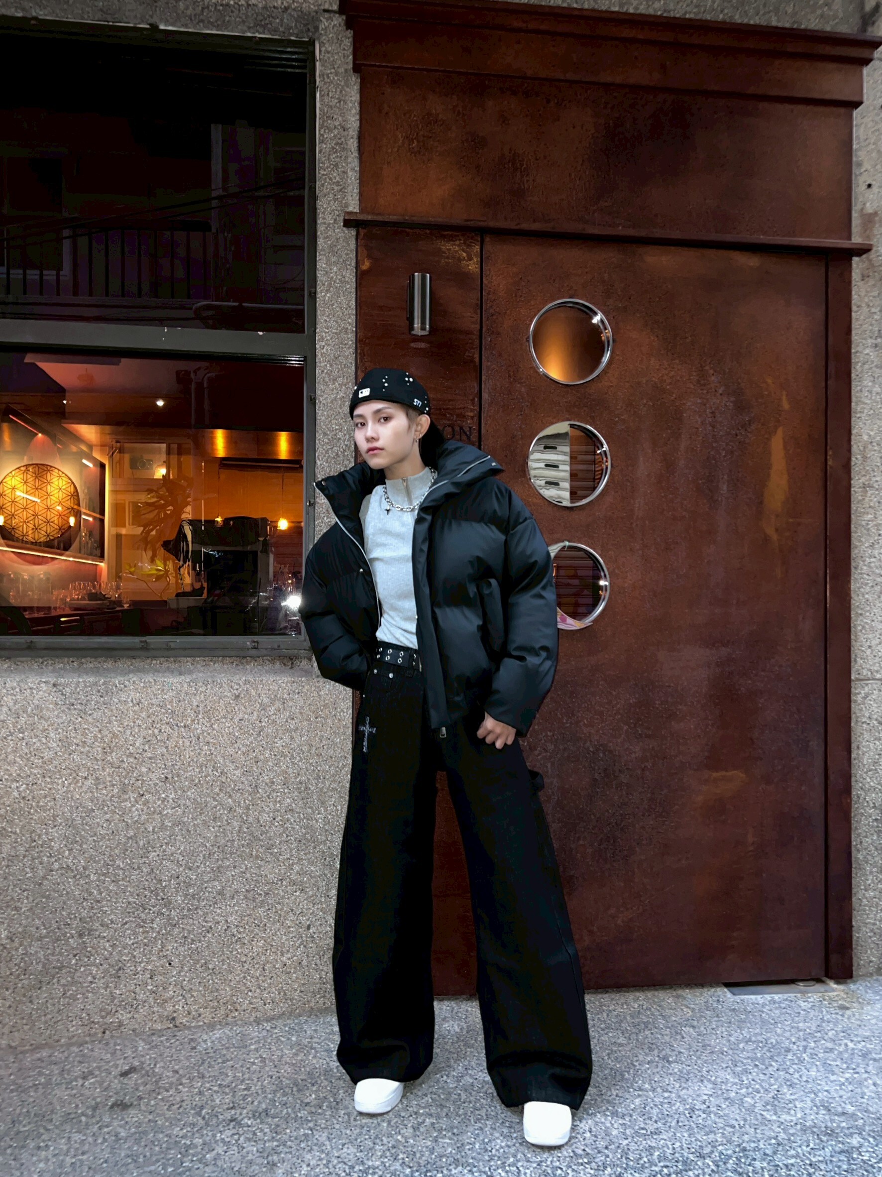 (GOAL) 美式豹紋鉚釘十字架直筒牛仔褲 SP0335