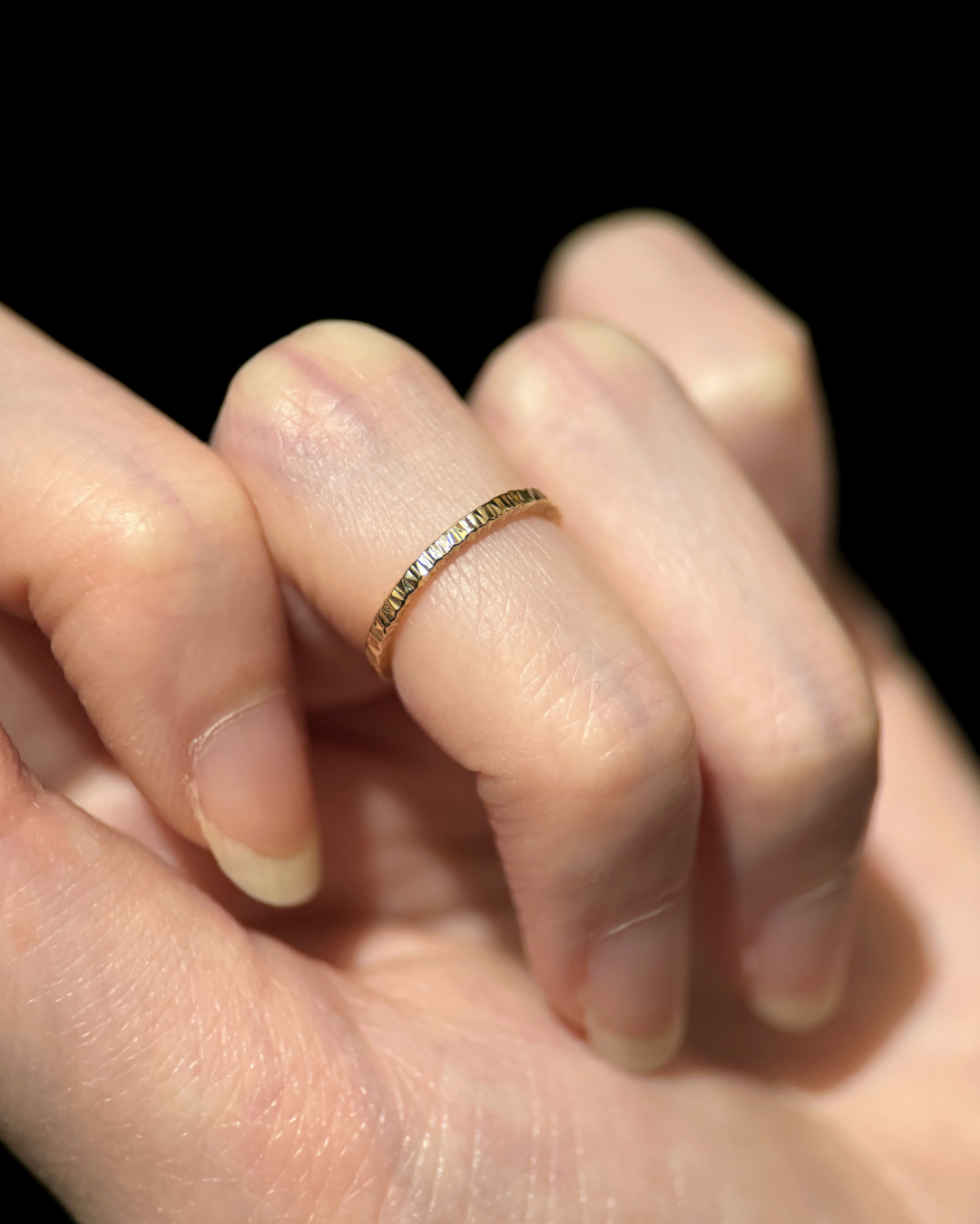 微粗細閃切面線戒