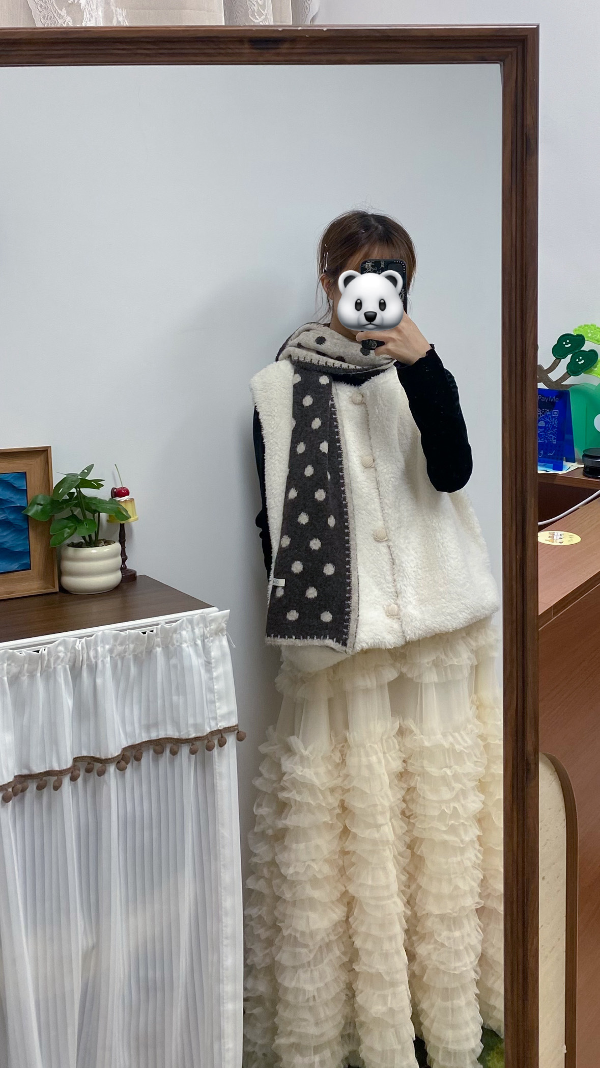 超級滑!毛毛鈕扣背心外套