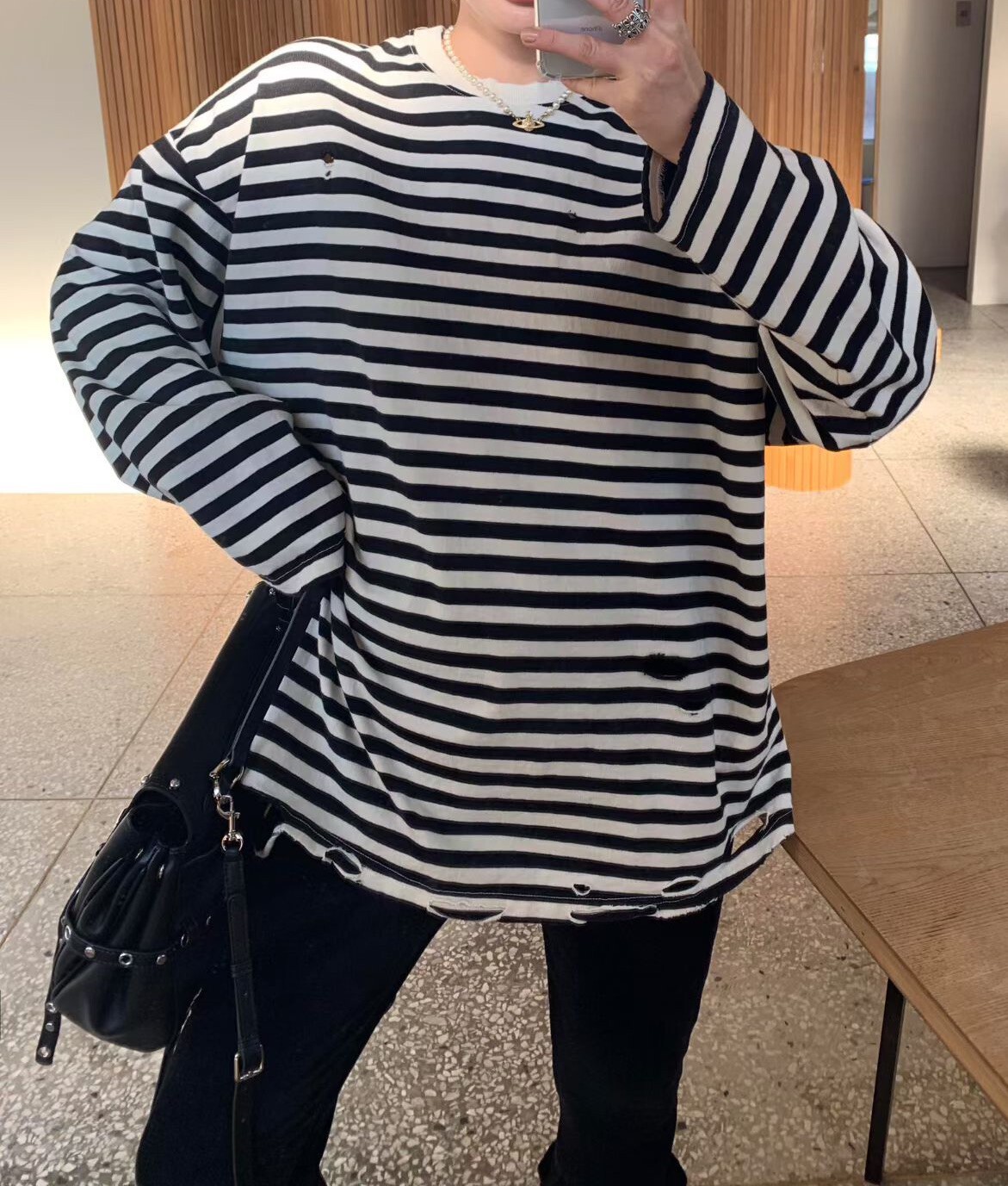 造型剪破棉絨長版T