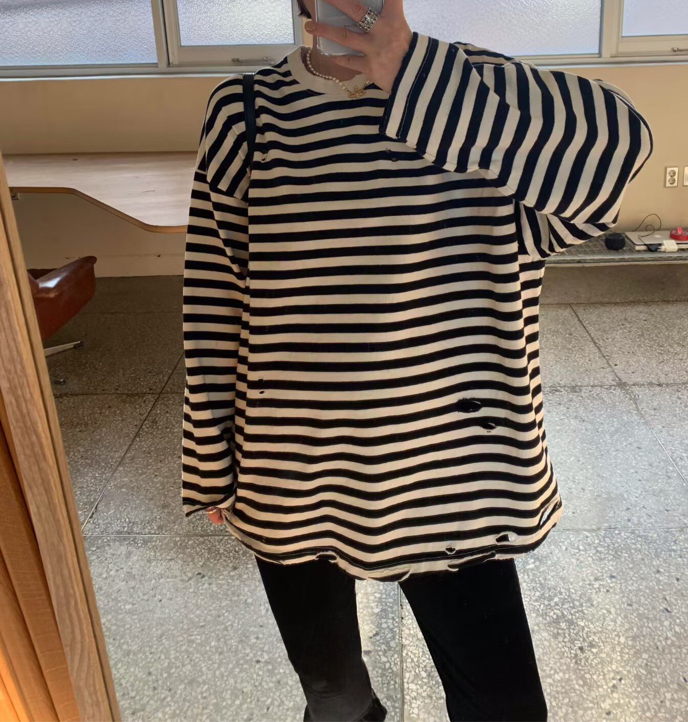 造型剪破棉絨長版T