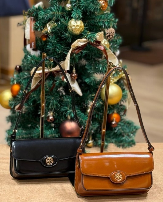 【預購】Tory Burch H010556 Robinson Spazzolato East/West Shoulder Bag