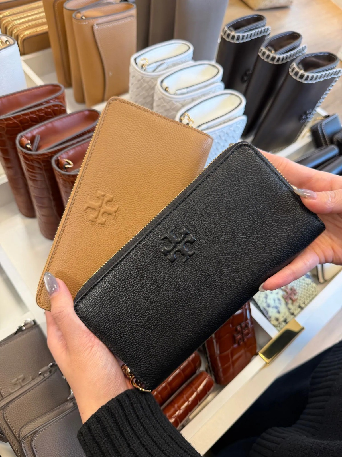 【預購】Tory Burch H010557 拉鏈長銀包