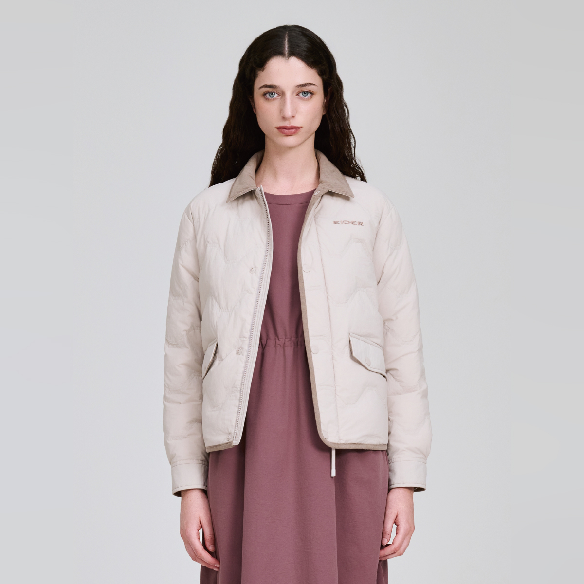 【EIDER】女Thermolock襯衫式鵝絨外套/25EDWW25556-[灰卡其、煙燻粉]