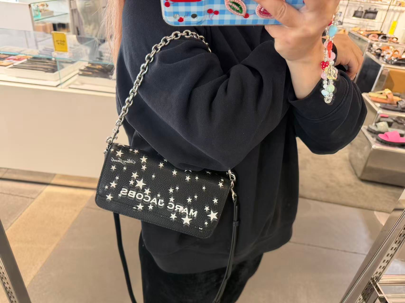 【預購】Marc Jacobs H010560 星星斜咩袋