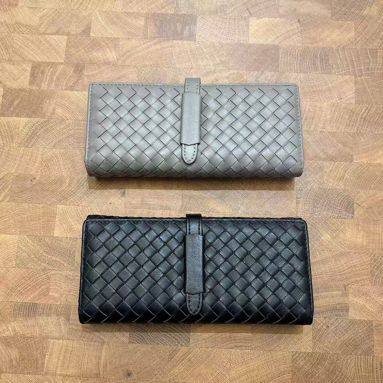 1266【編織翻蓋羊皮長夾】