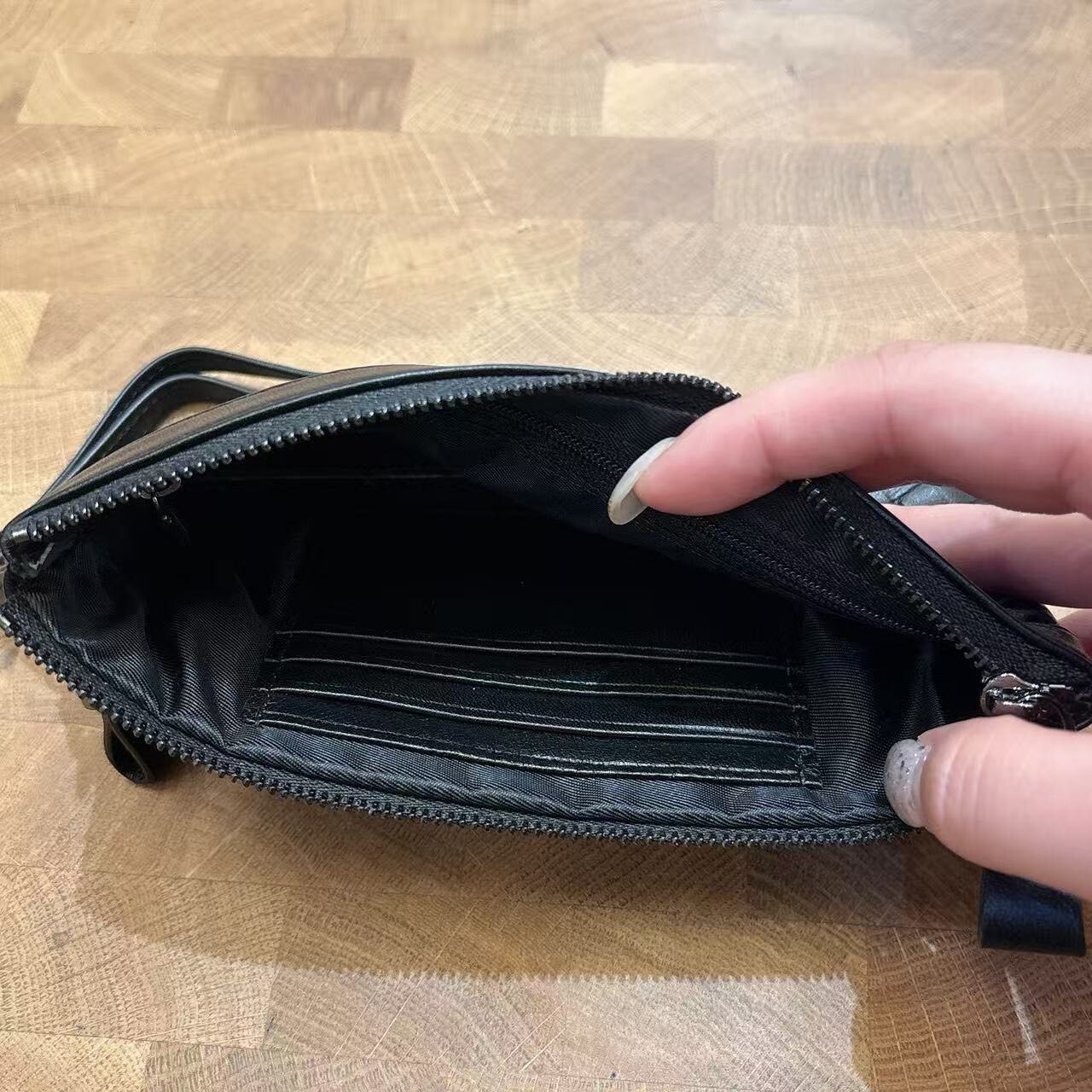 1088【編織羊皮手拿包】