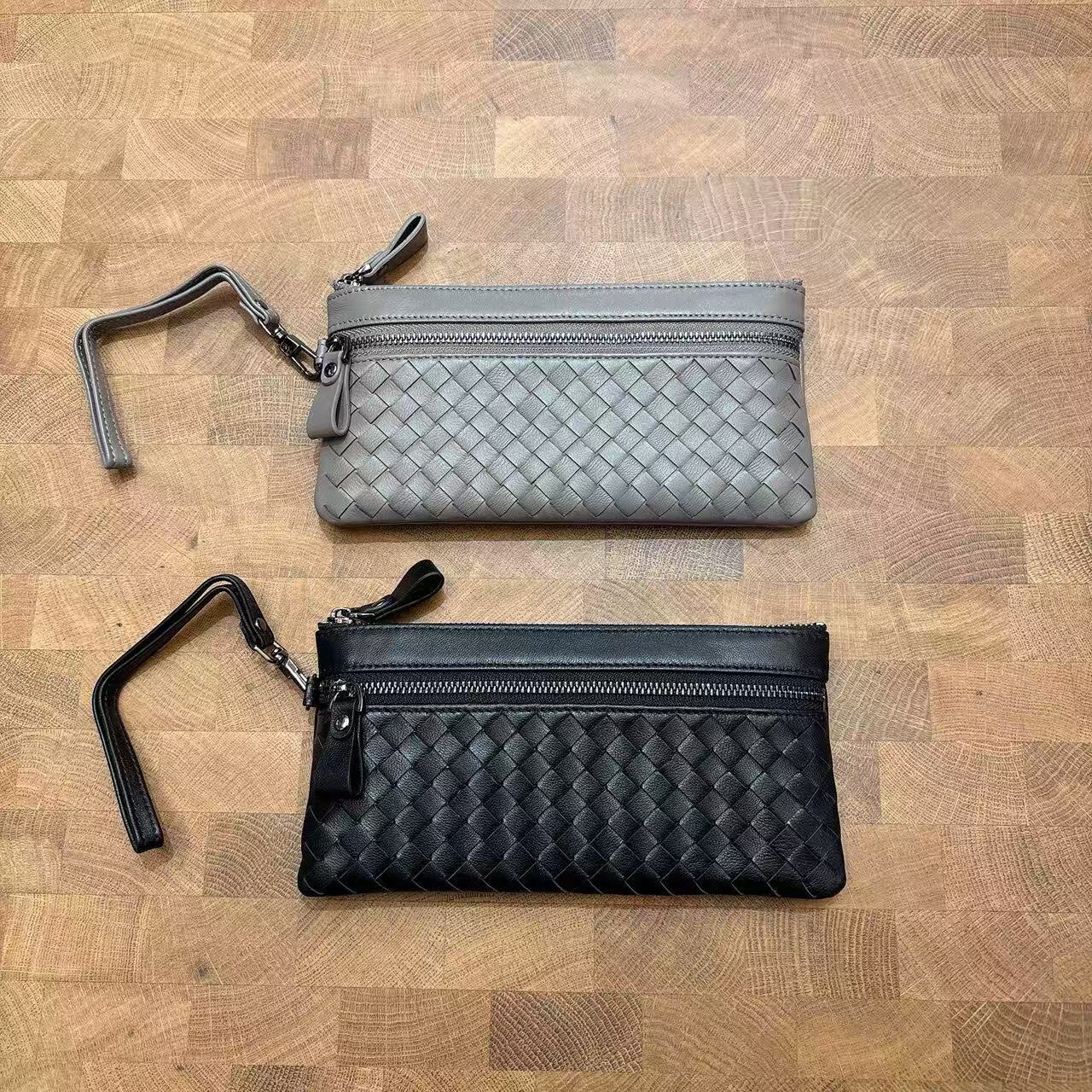 1088【編織羊皮手拿包】