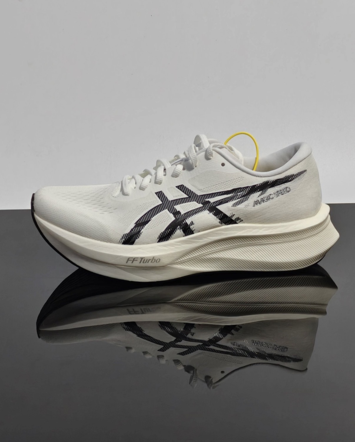 男鞋 ASICS MAGIC SPEED 4 白黑 碳纖維 透氣 回彈 輕量 包覆 競速 慢跑鞋【1011B875-101】