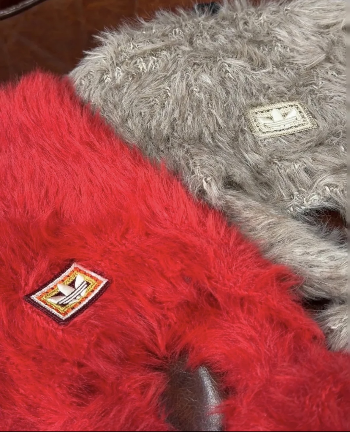 代購-ADIDAS ORIGINALS 貓耳帽 拉耳帽 毛絨絨