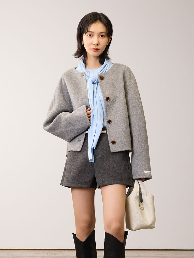 手工製圓領單排釦外套（100%羊毛）