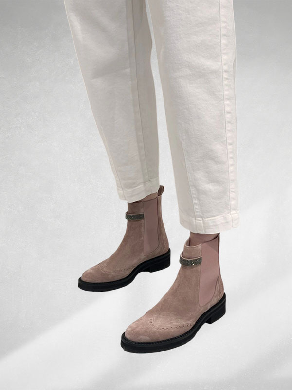 Eleventy  麂皮鑽雕花短靴