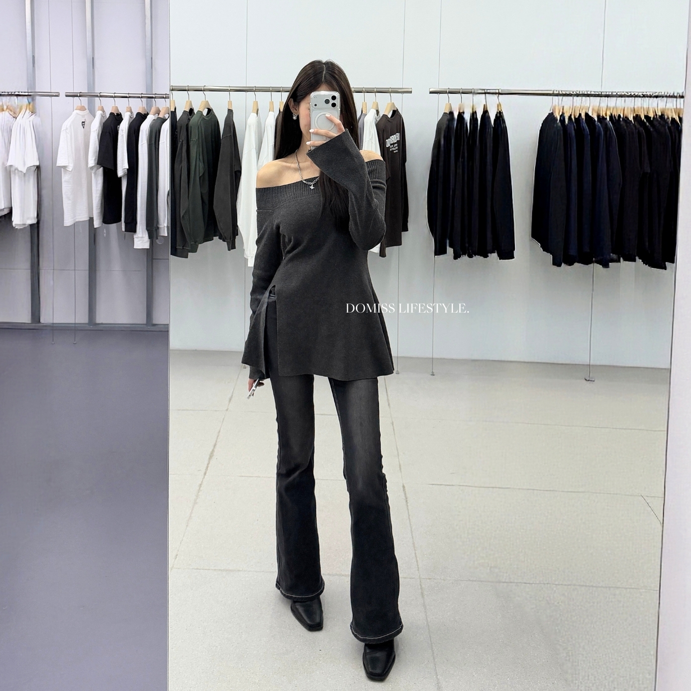 【店長推薦】DOMISS碳黑喇叭牛仔褲-2色 喇叭褲 (現+預)