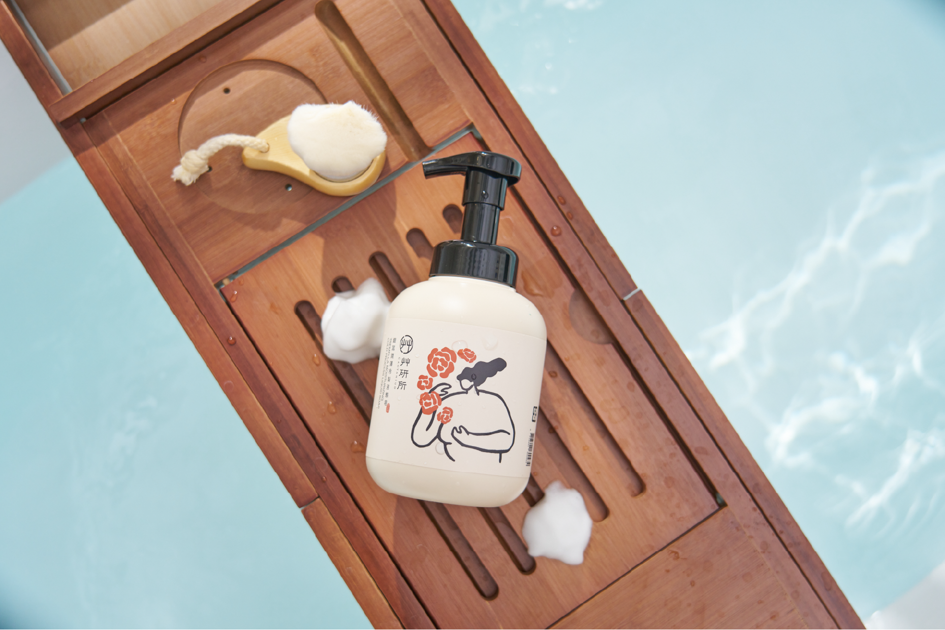 艸研所銀耳潤澤冷製液態皂 - 玫瑰純露與銀耳萃取保濕配方