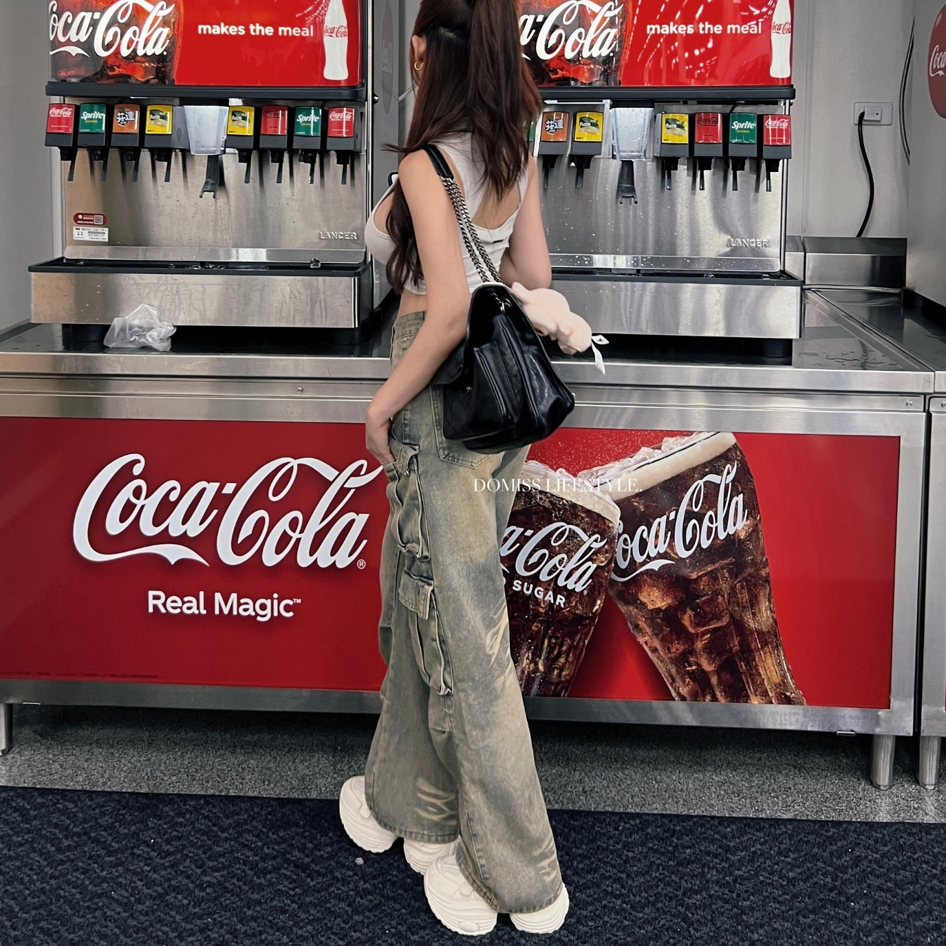 【DOMISS自訂】美式高領簍空美背合身背心-4色(現貨) 歐美無袖 辣妹風