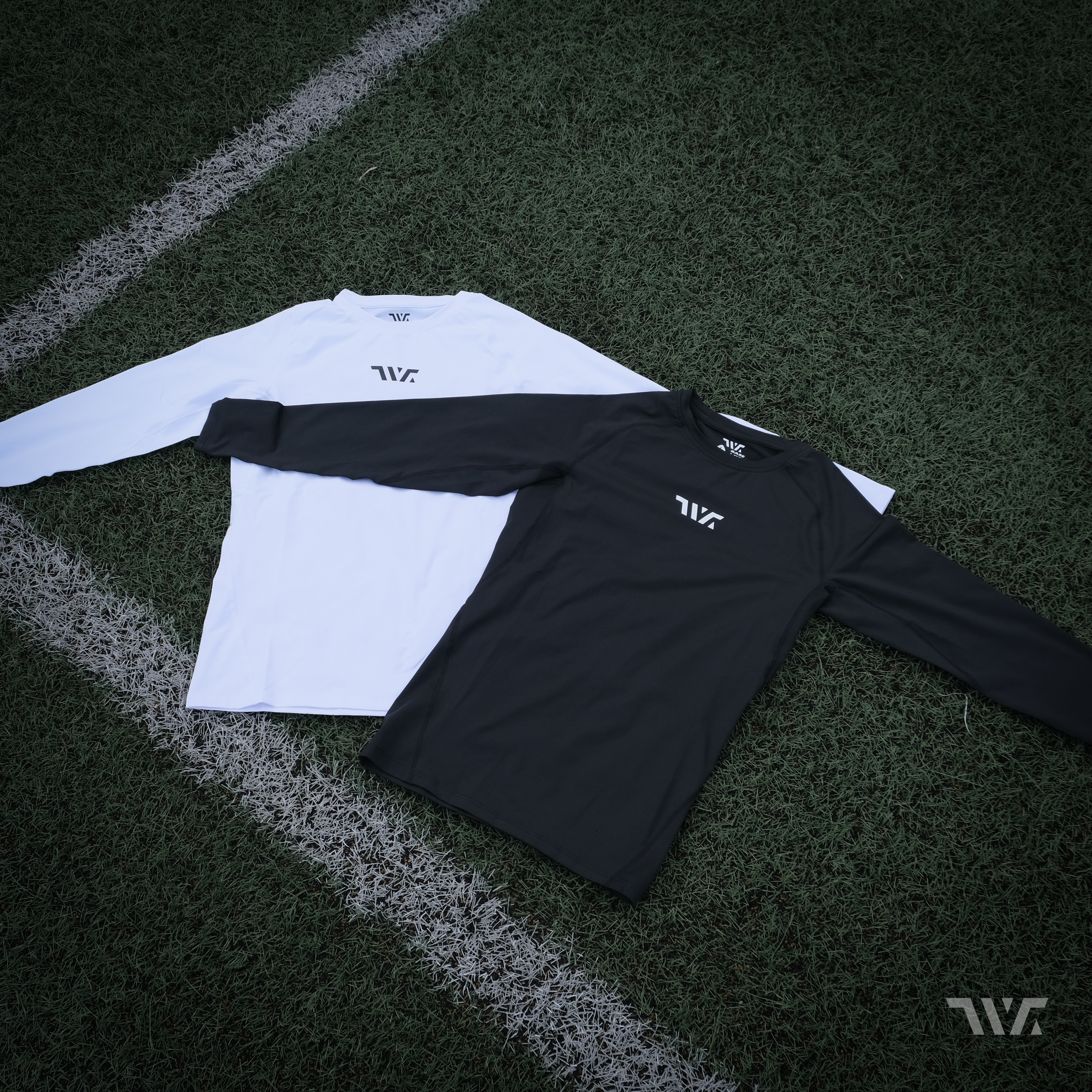 (LAST STOCK) 長袖 BaseLayer V1(圓領) *此產品不設退換*