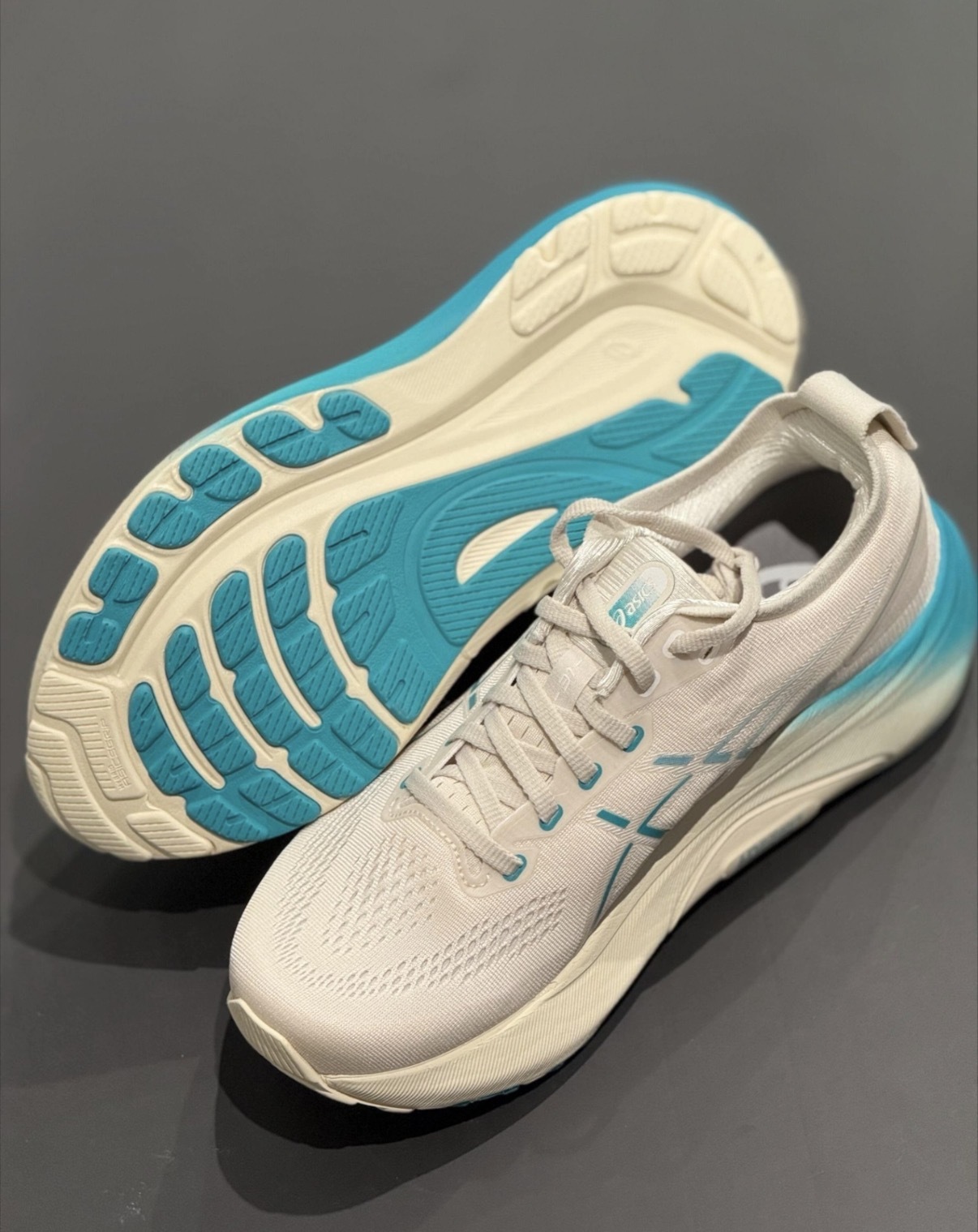 男鞋 ASICS GEL-KAYANO 31 米藍綠 拉環 支撐 輕盈 緩震 運動 慢跑鞋【1011B867-200】