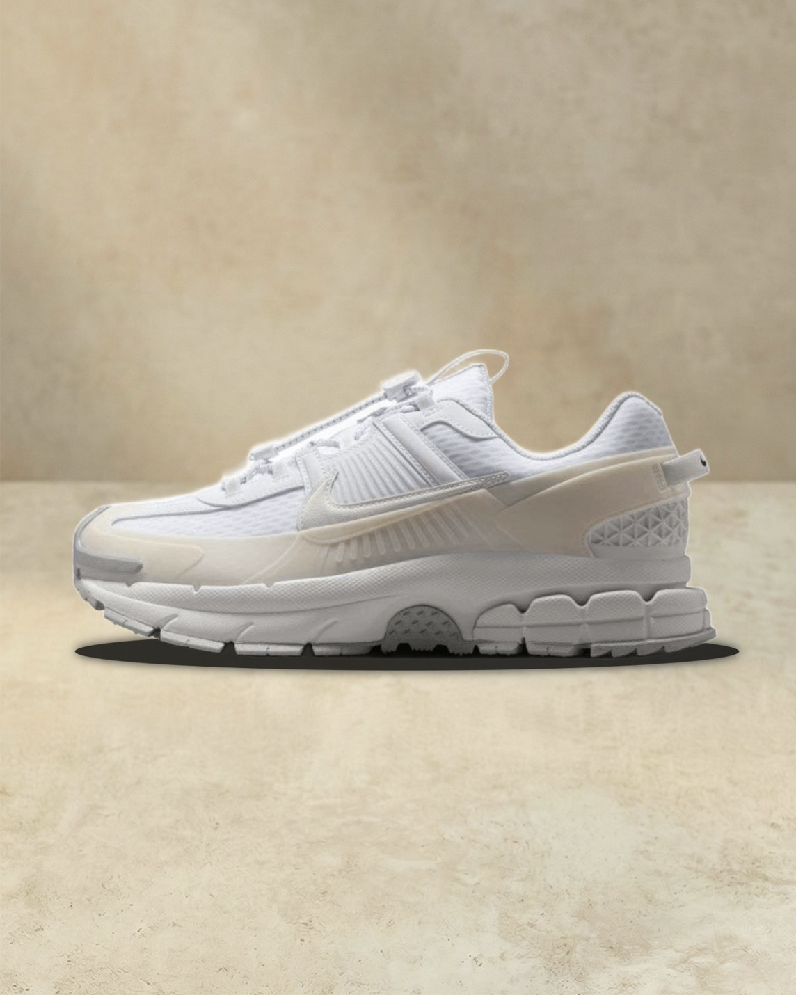 #代購 NIKE ZOOM VOMERO ROAM 休閒鞋 男女鞋 HJ4646-100 白