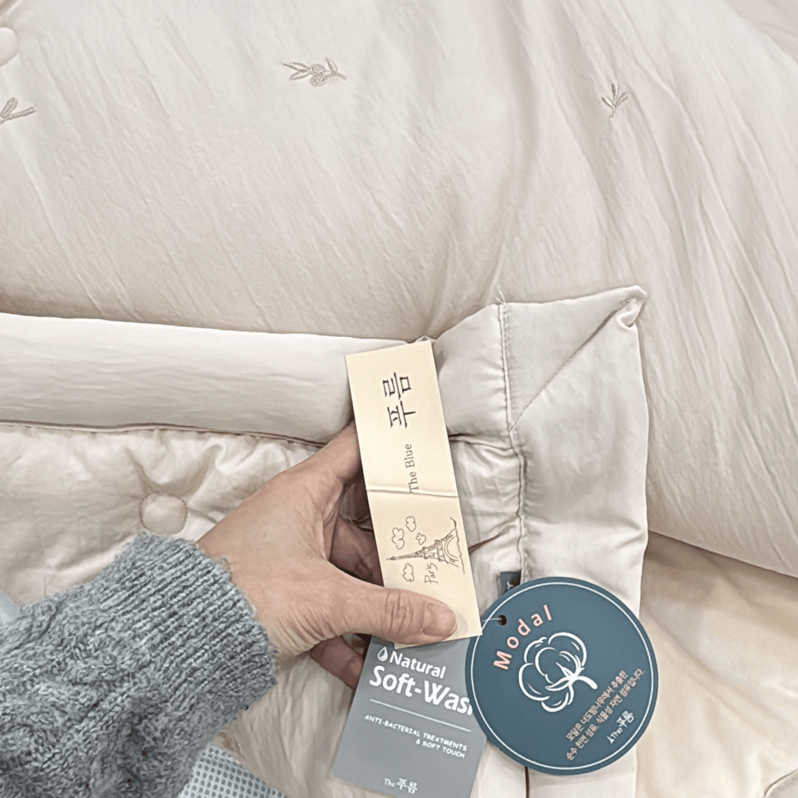 [韓國棉被] 抗菌・天絲莫代爾｜蝴蝶結 小花 刺繡 絨面冬被 四季被 2色