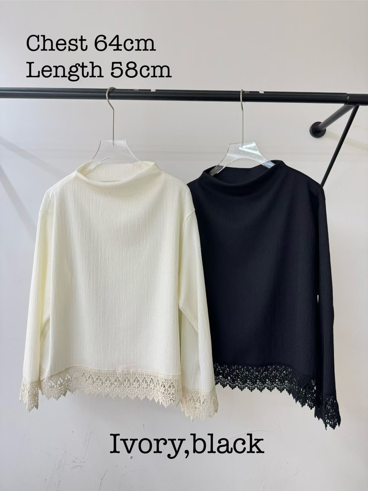 MG5406 蕾絲縫邊樹紋上衣