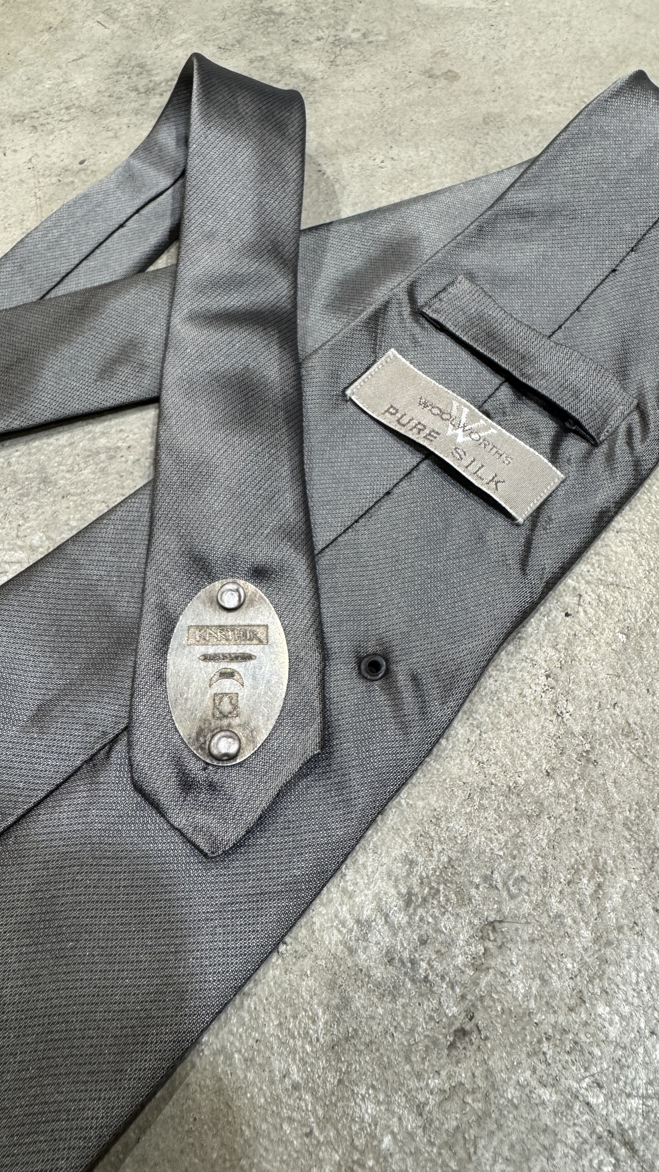 KARTHUR  手工再製金屬領帶-灰