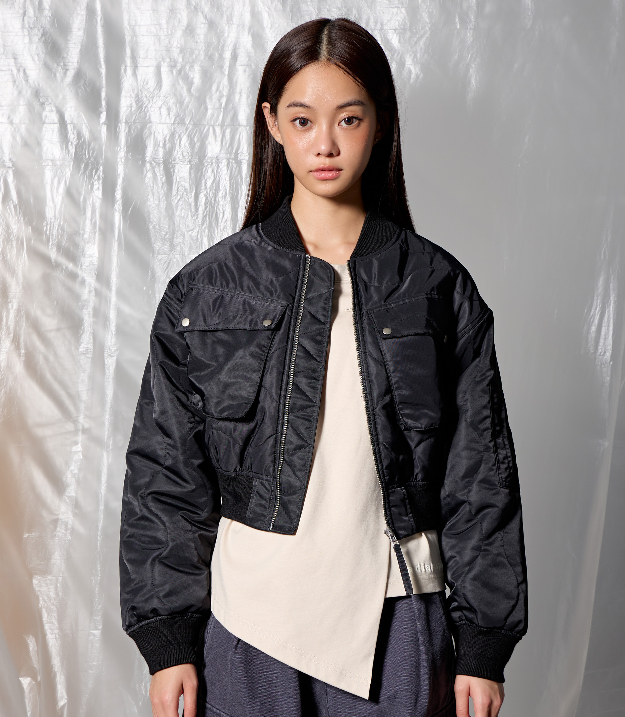 Radiantsphere 女款 經典飛行外套(卡其/黑)