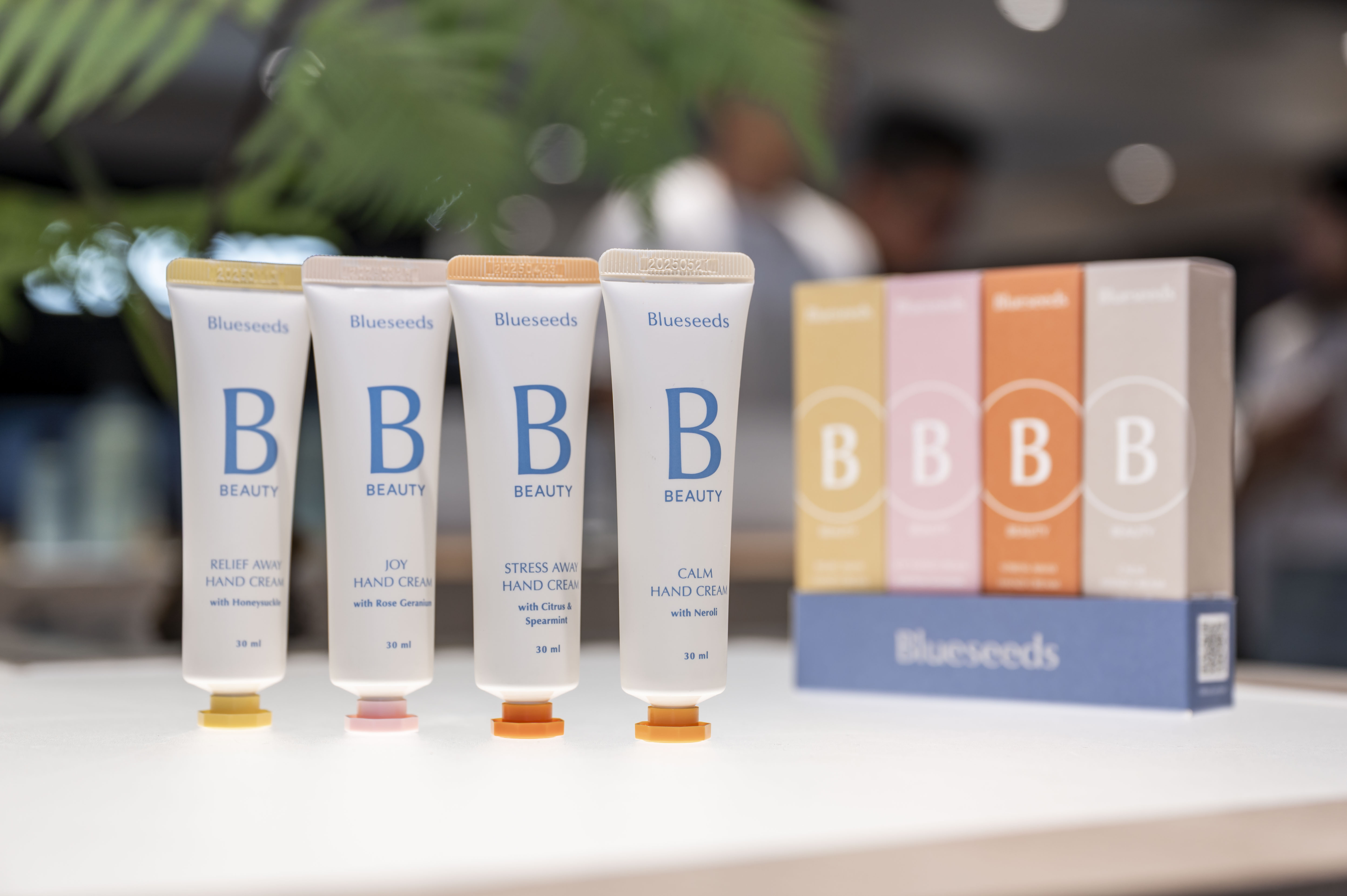 植萃護手霜四入組