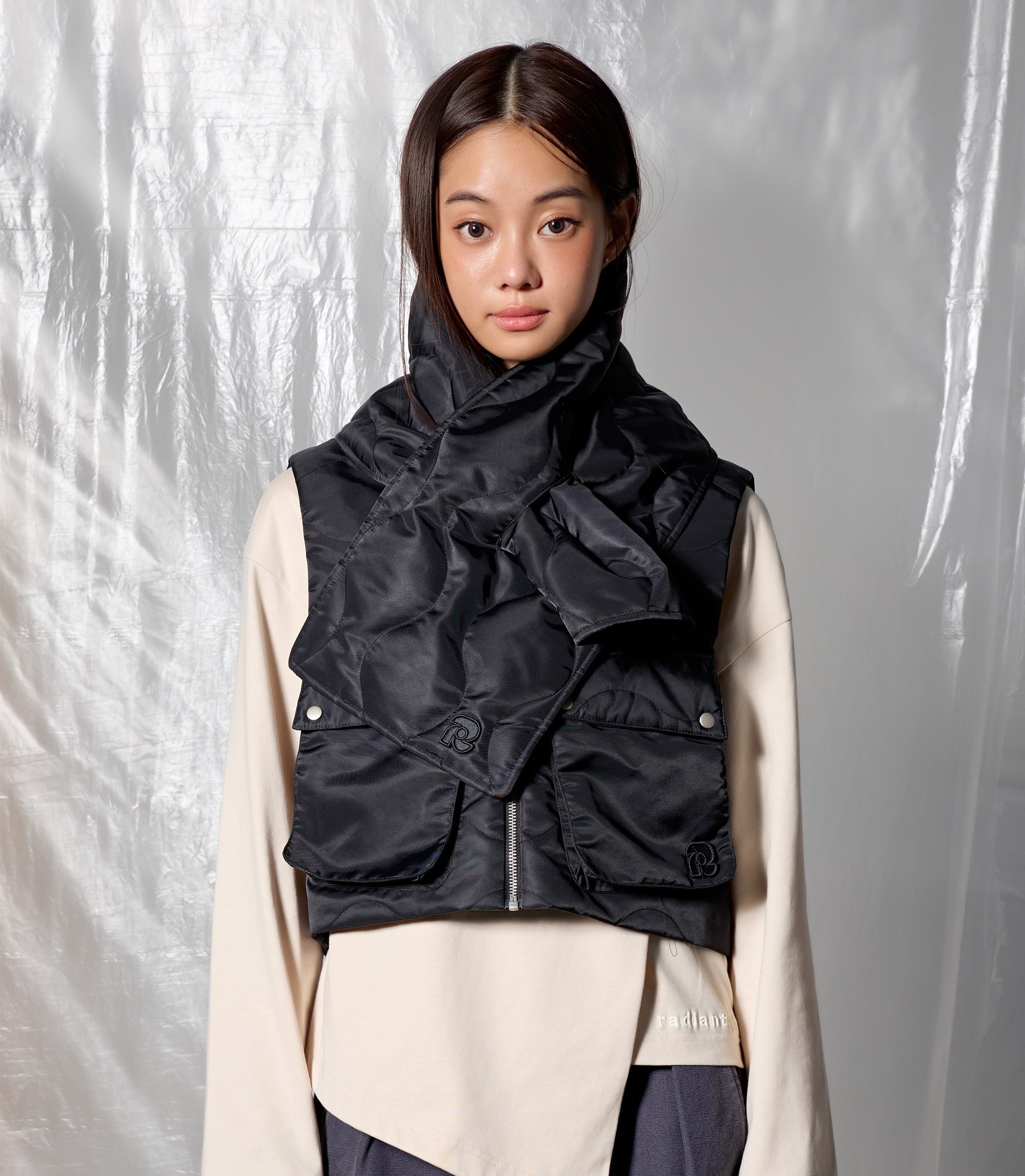 Radiantsphere 女款 保暖造型圍巾(卡其/黑)