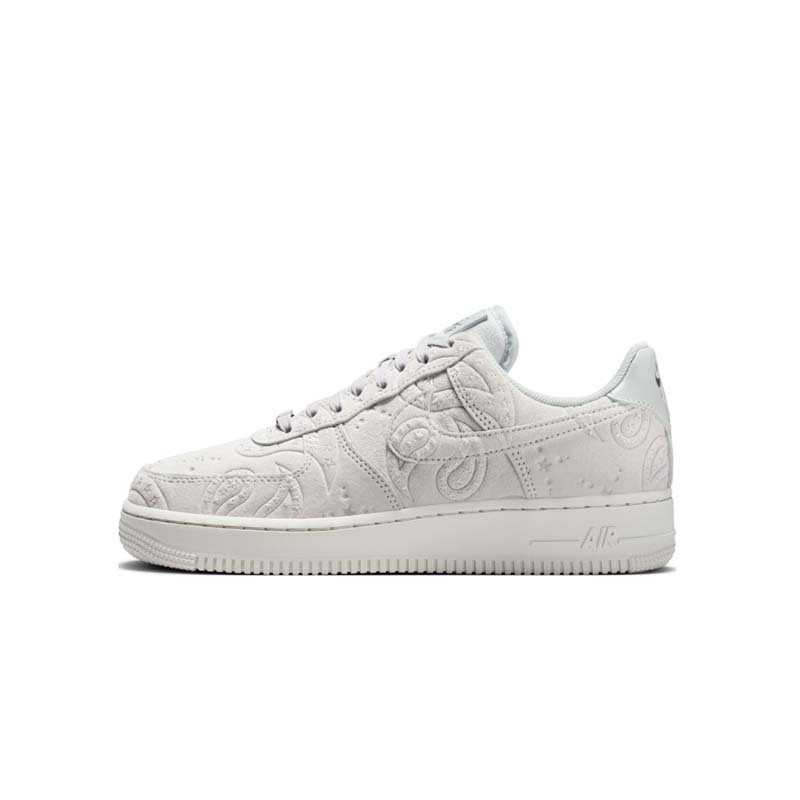 Nike W Air Force 1 '07 PRM 'Paisley Grey Fog Metallic Silver' 灰白色 變形蟲 星星壓紋  休閒鞋 女鞋 IO1259-002 [台灣現貨]