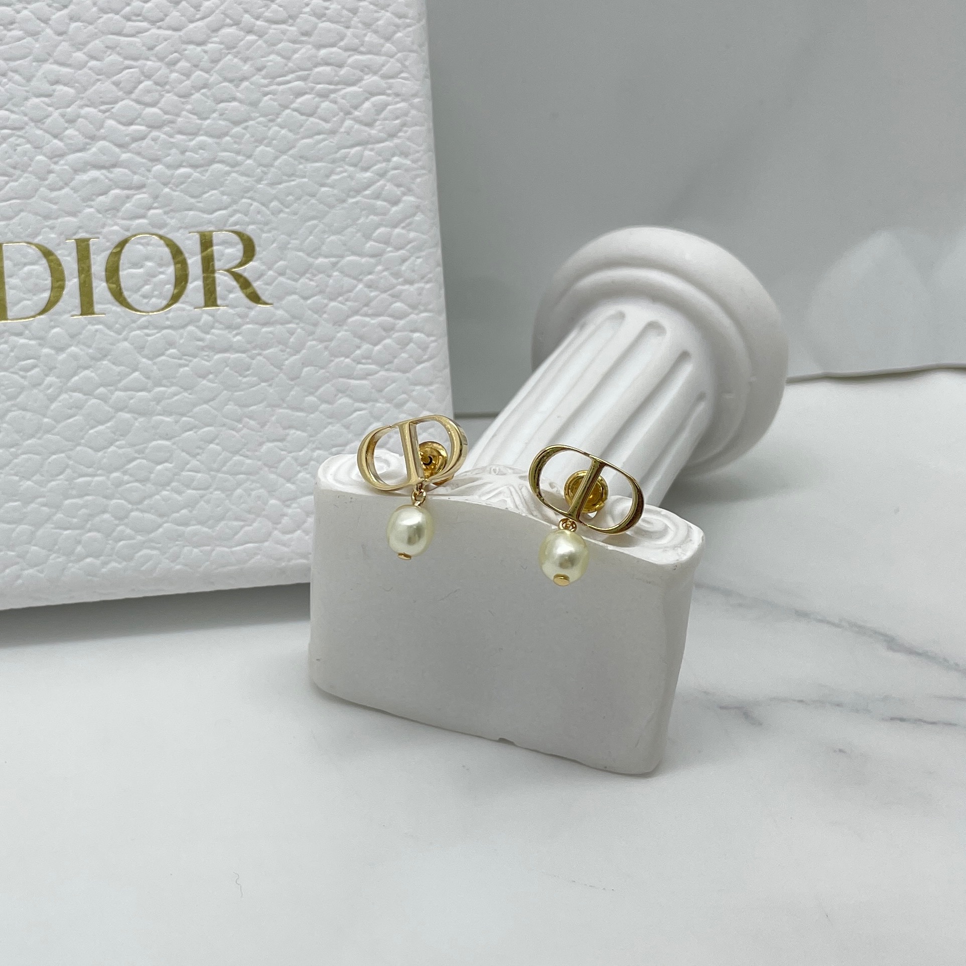 Dior Petit CD Earrings