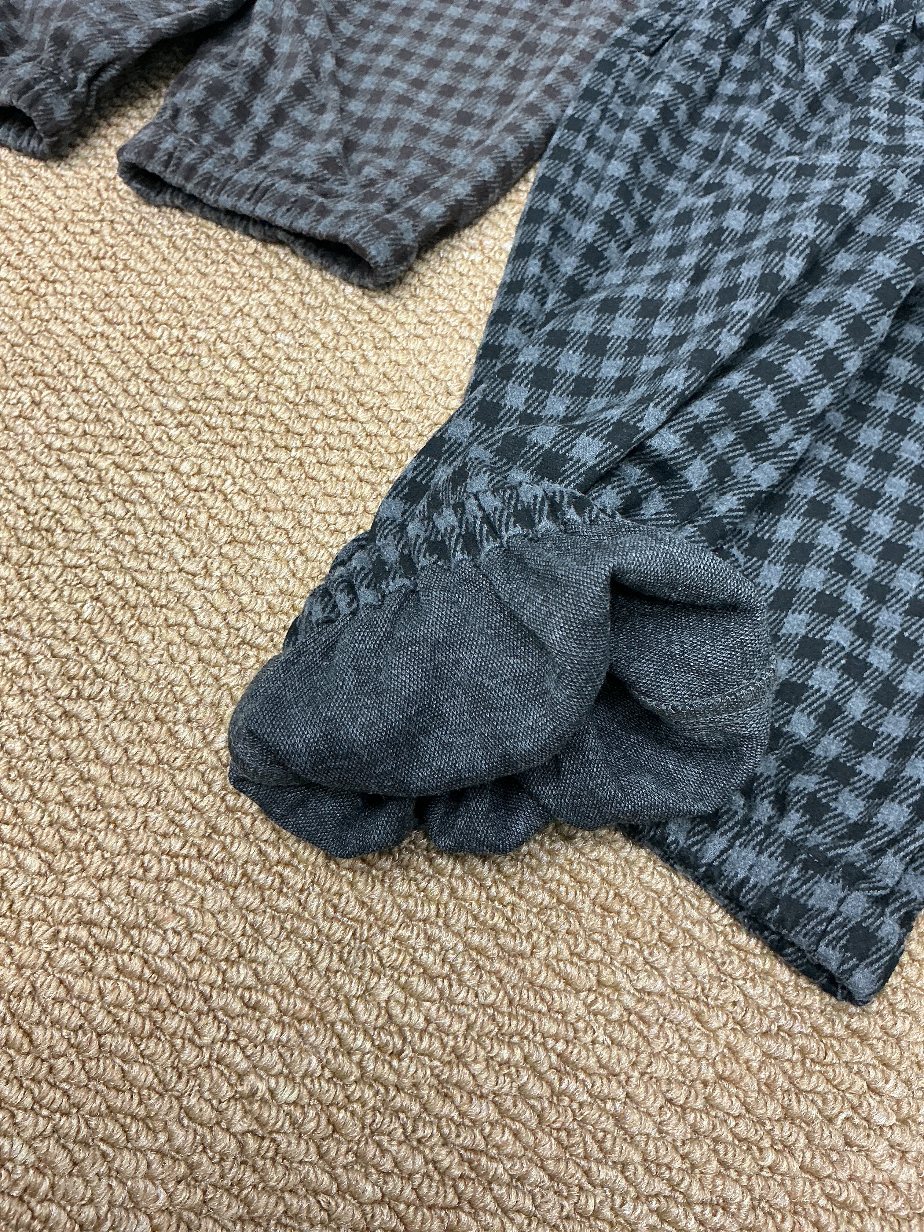 A04017格紋軟布料束口褲