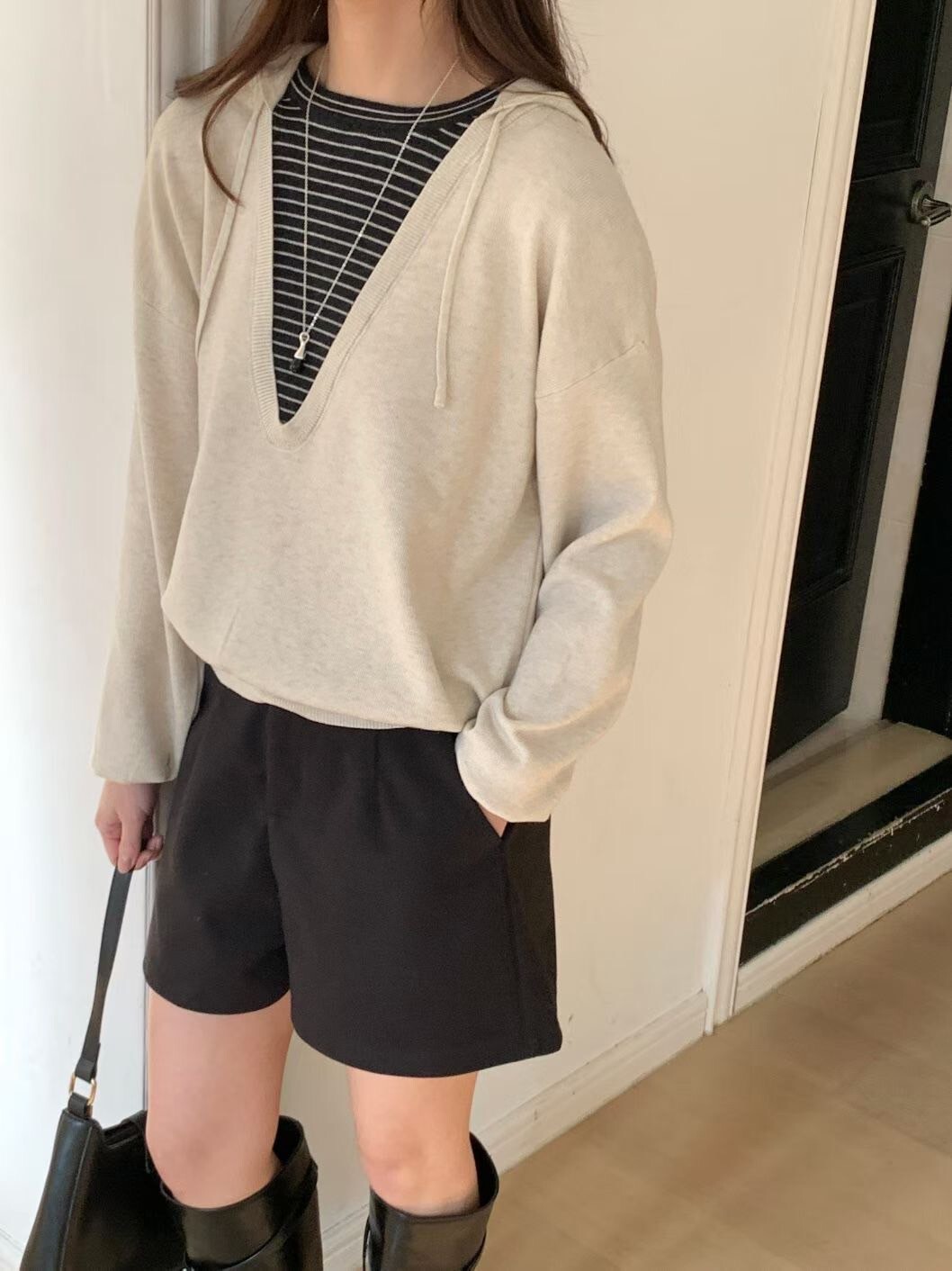 假兩件配色橫條紋連帽造型上衣-F / 3色