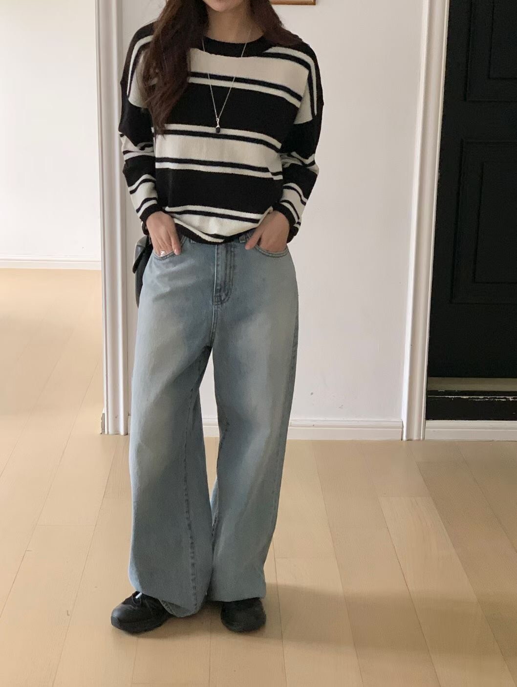 配色寬細橫條紋圓領休閒上長袖上衣-F / 2色